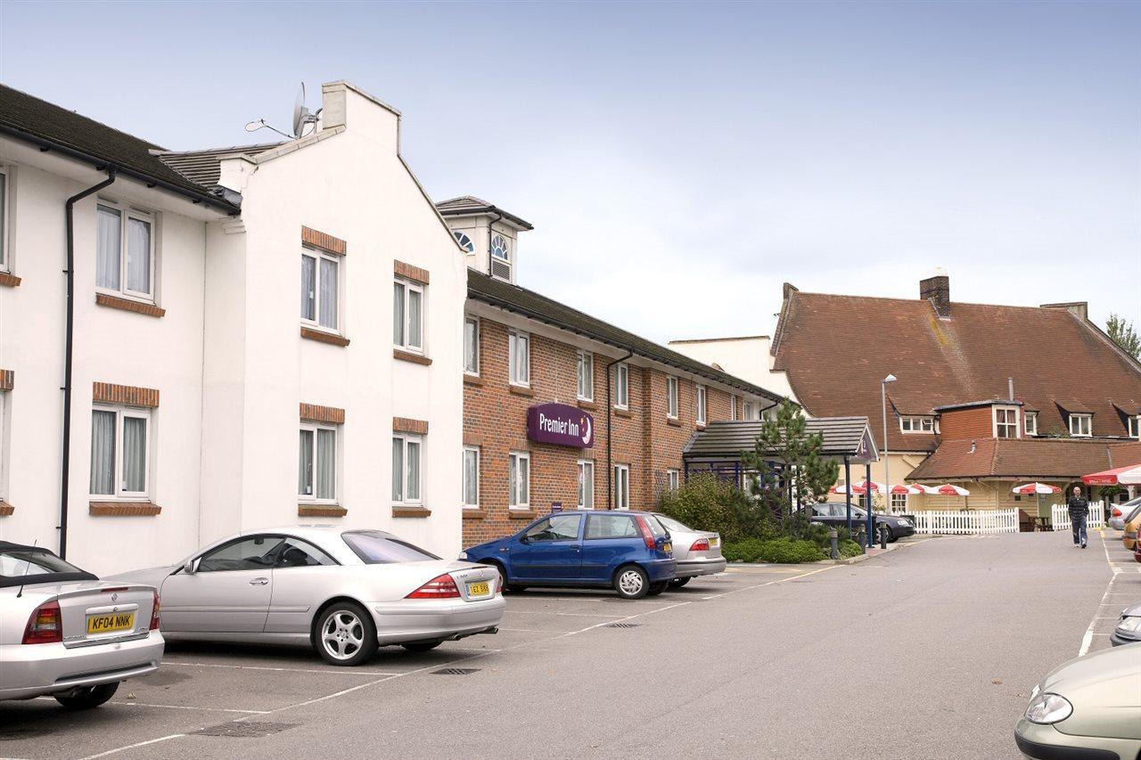 Premier Inn Basildon Rayleigh Dış mekan fotoğraf